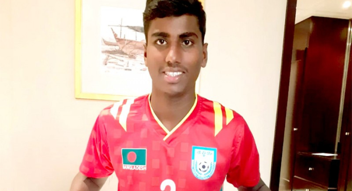 বাংলাদেশি ফুটবলার নাজমুল